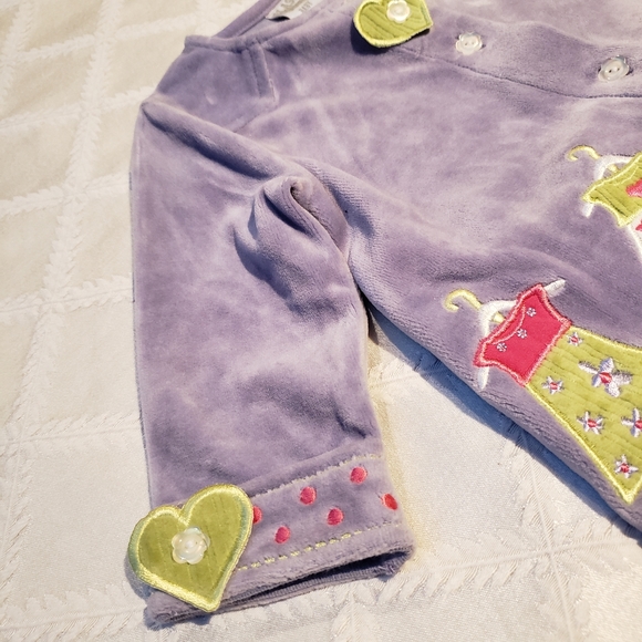 3/$39. Any 2 items marked at this special price. - Picture 4 of 6